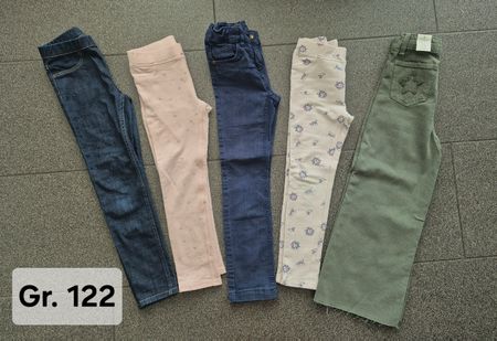 5 Hosen für Mädchen – Gr. 122, sehr guter Zustand