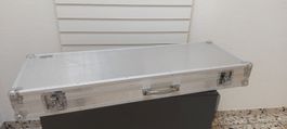 Aluminium Flightcase für E-Bassgitarre