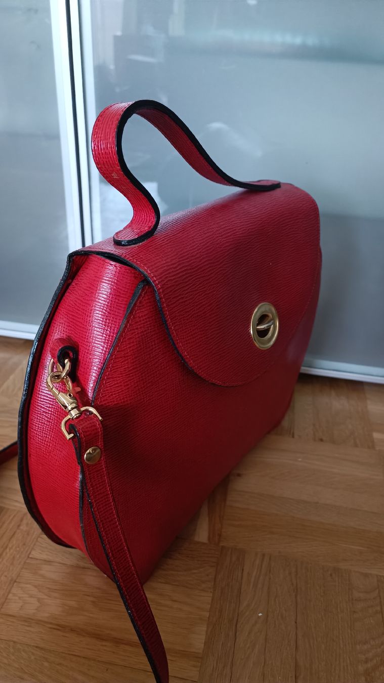 Borse da donna: Chic - Rote Handtasche in gutem Zustand – Usato da Baden venduto da zuppel 3