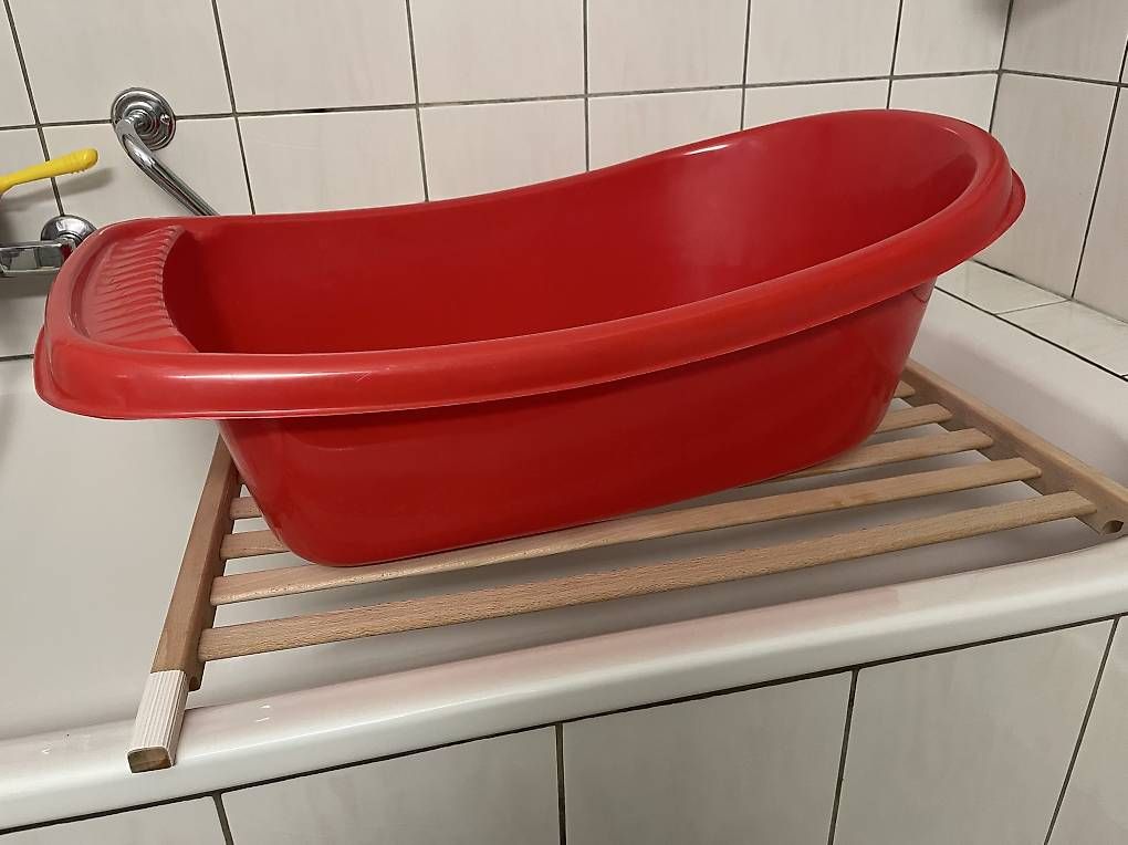Badewannen: Badwannenrost  – Gebraucht aus Seon von jul_doessegger 3