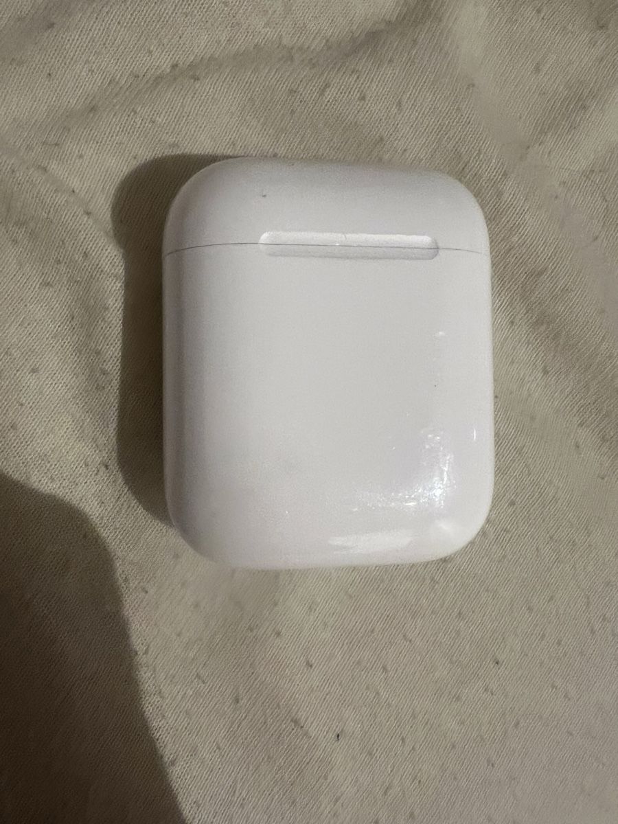 Apple Cuffie: Apple Air Pods  2021 – Usato da Huttwil venduto da luk_9tdh 2