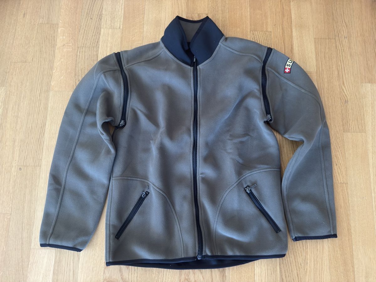Schweizer Armee Giacche: Schweizer Armee Fleecejacke – Nuovo (secondo la descrizione) da Bern venduto da dan_nnf2