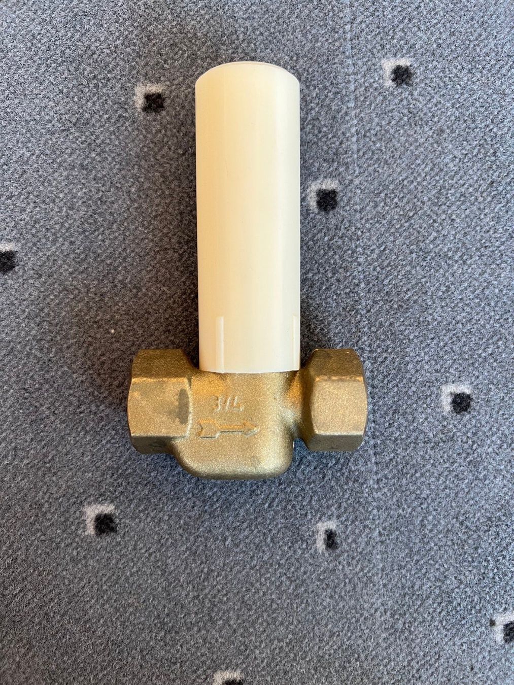 Rubinetteria: Unterputz-Ventil 3/4" mit Vierkant – Nuovo (secondo la descrizione) da Dietikon venduto da Wildtransporte
