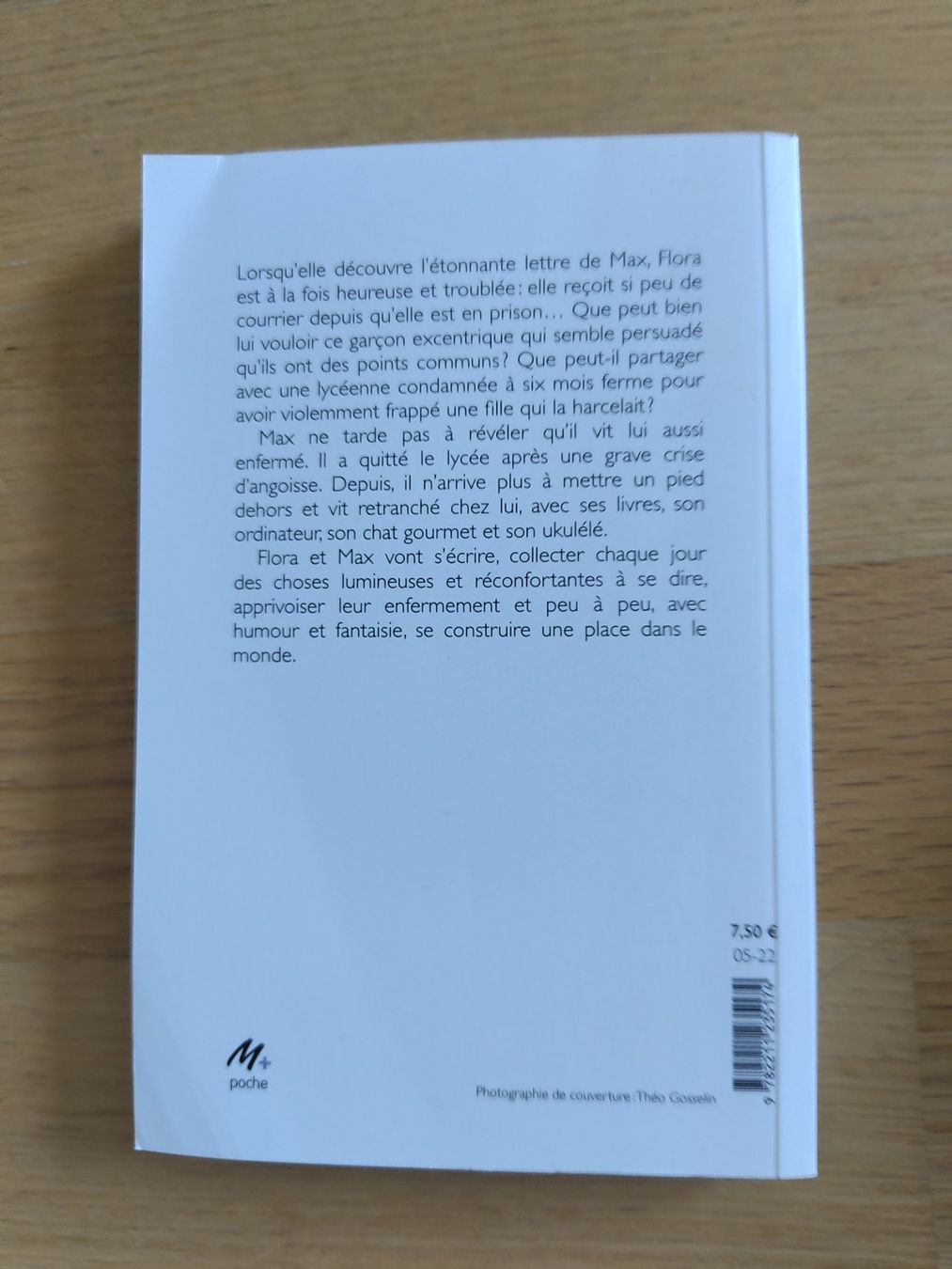 Libri: La folle rencontre de Flora et Max – Usato da Denges venduto da lay_xpy7 1