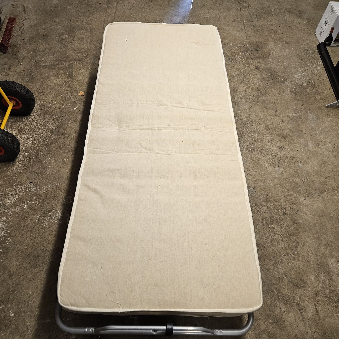 Letti: Klappbett 185 75 x 45 cm – Usato da Aesch BL venduto da Teuts 2