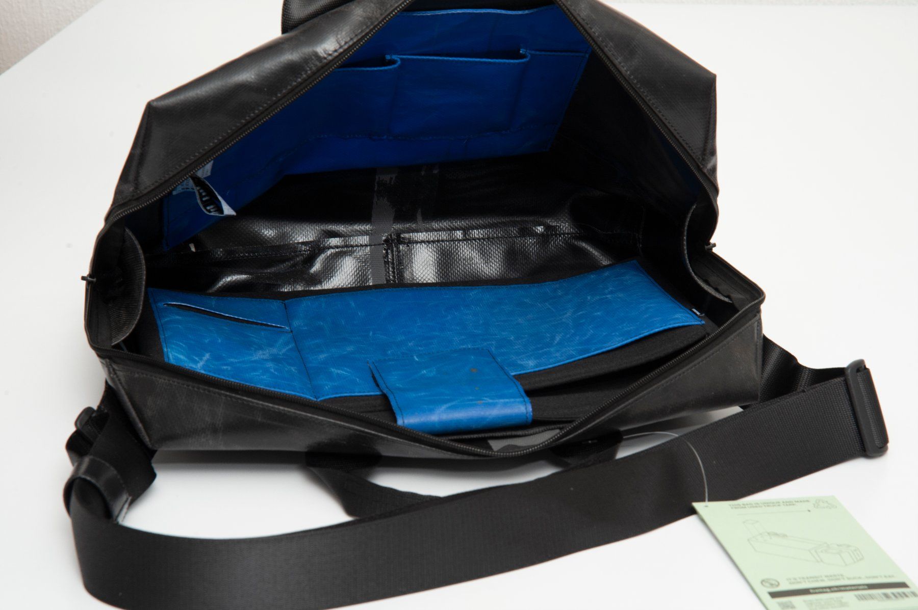 Freitag Borse: Freitag F305 ROY noir Neuf – Nuovo e nell'imballaggio originale da Lausanne venduto da Phlox02 6