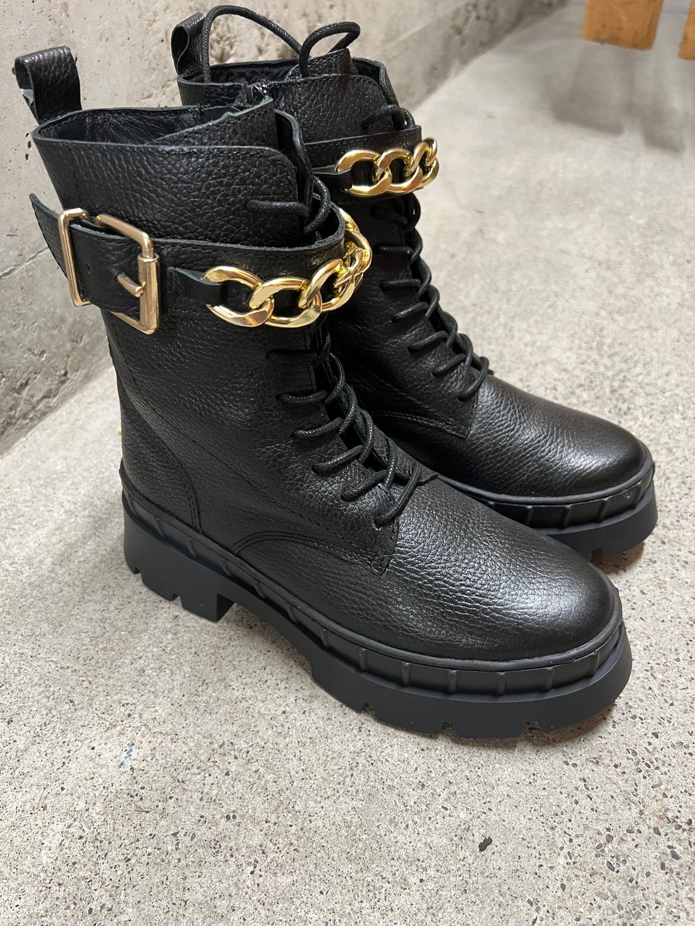 Damenschuhe: Stiefel echt Leder Gr.39 – Gebraucht aus Rheinfelden von kitty69
