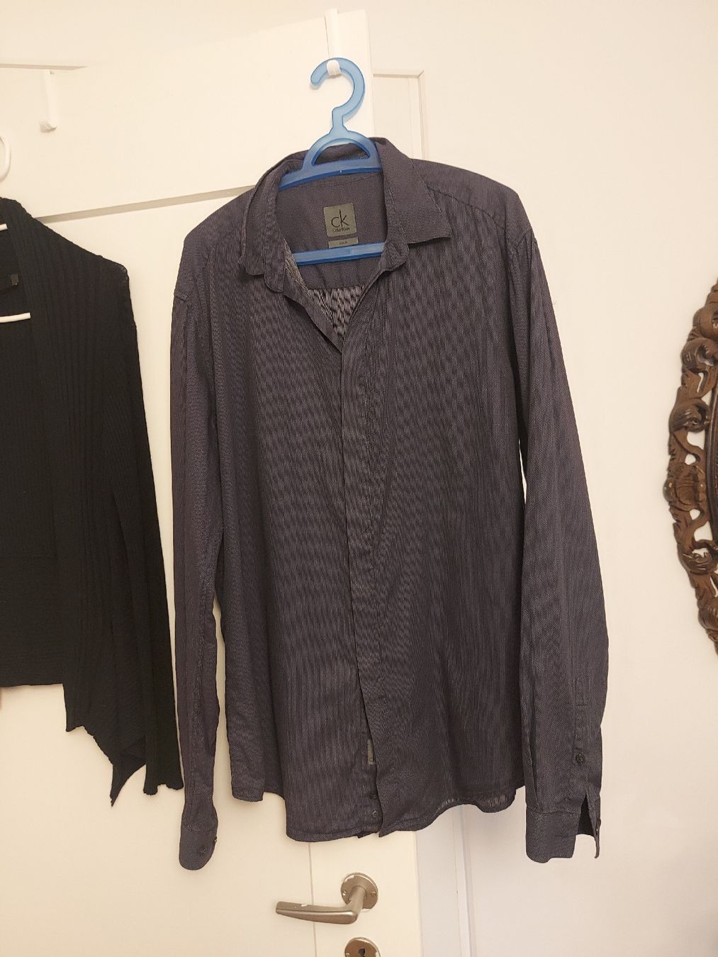 Lots de vêtements: 8 Oberteile – D'occasion à Biel/Bienne par mas_fx95 3