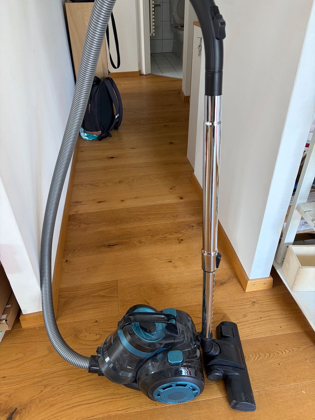 Medion Aspirateurs & Accessoires: Medion Bodenstaubsaugee – D'occasion à Hohtenn par Again-27 1