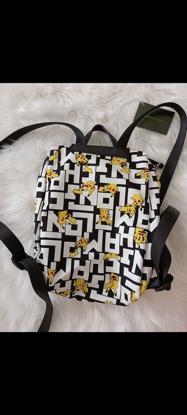 Longchamp Zaini: Longchamp Pokemon Rucksack Neu – Nuovo (secondo la descrizione) da Chur venduto da ChabaNala 2
