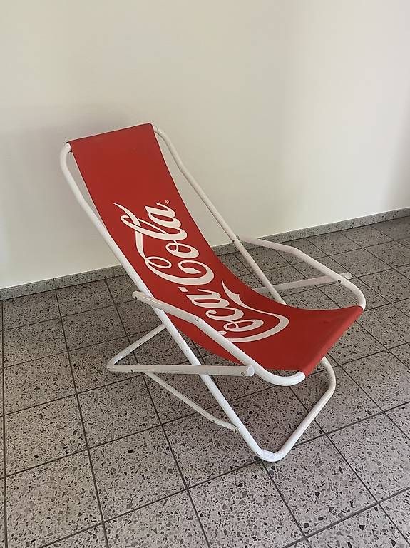 Liegen & Liegestühle: Cooler original Coca Cola Vintage Liegestuhl – Gebraucht aus Rothrist von Oddymanliane