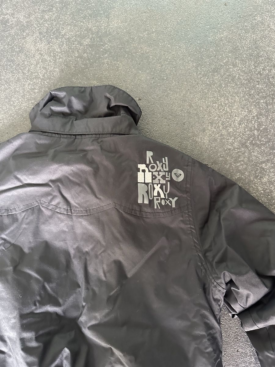 Roxy Giacche: Schwarze Roxy Skijacke – Usato da Romanshorn venduto da laa_279h 2