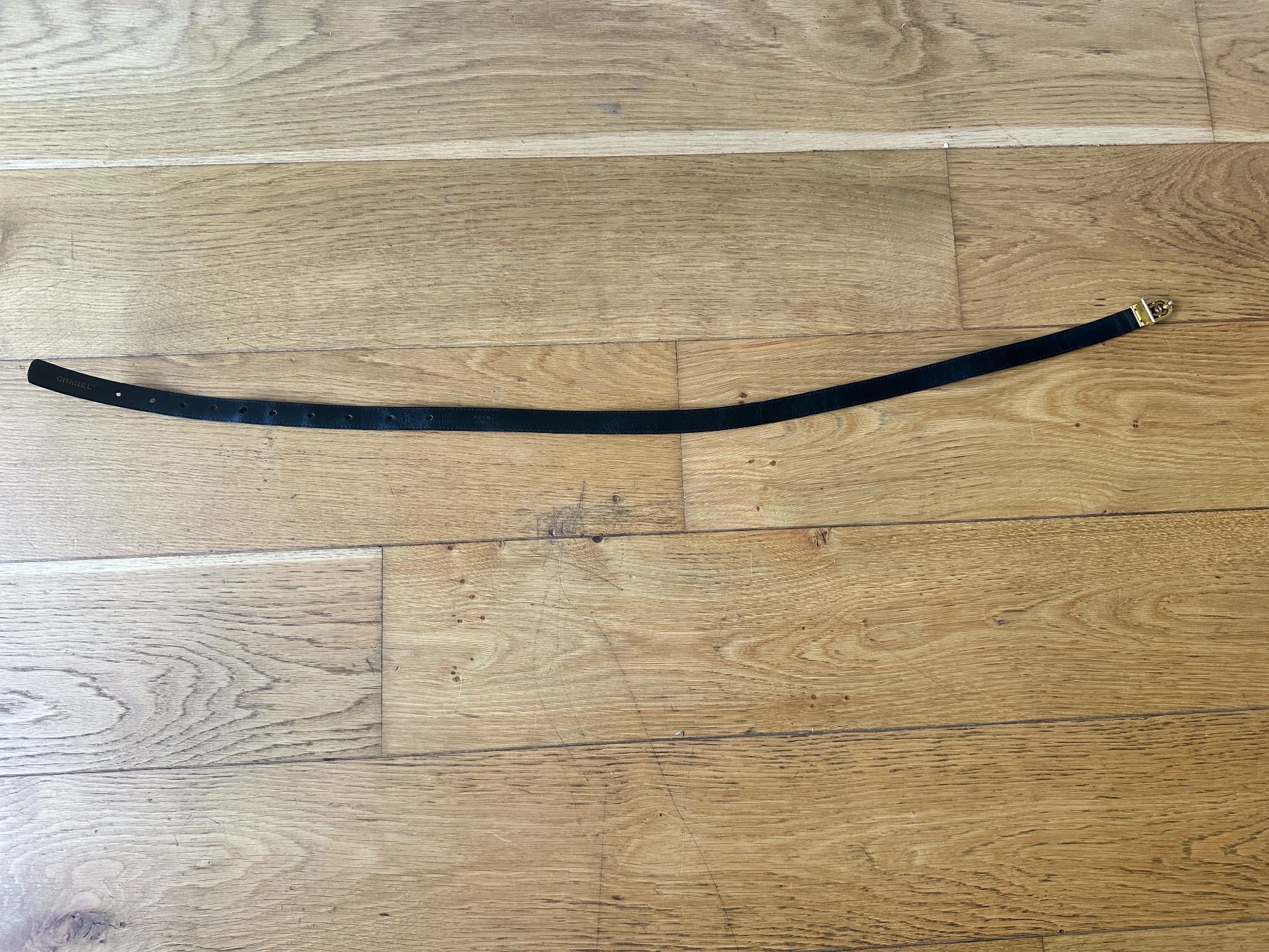 Chanel Cinture: Chanel Crocodil Gürtel 85 cm – Usato da Basel venduto da boo_dc8c 5