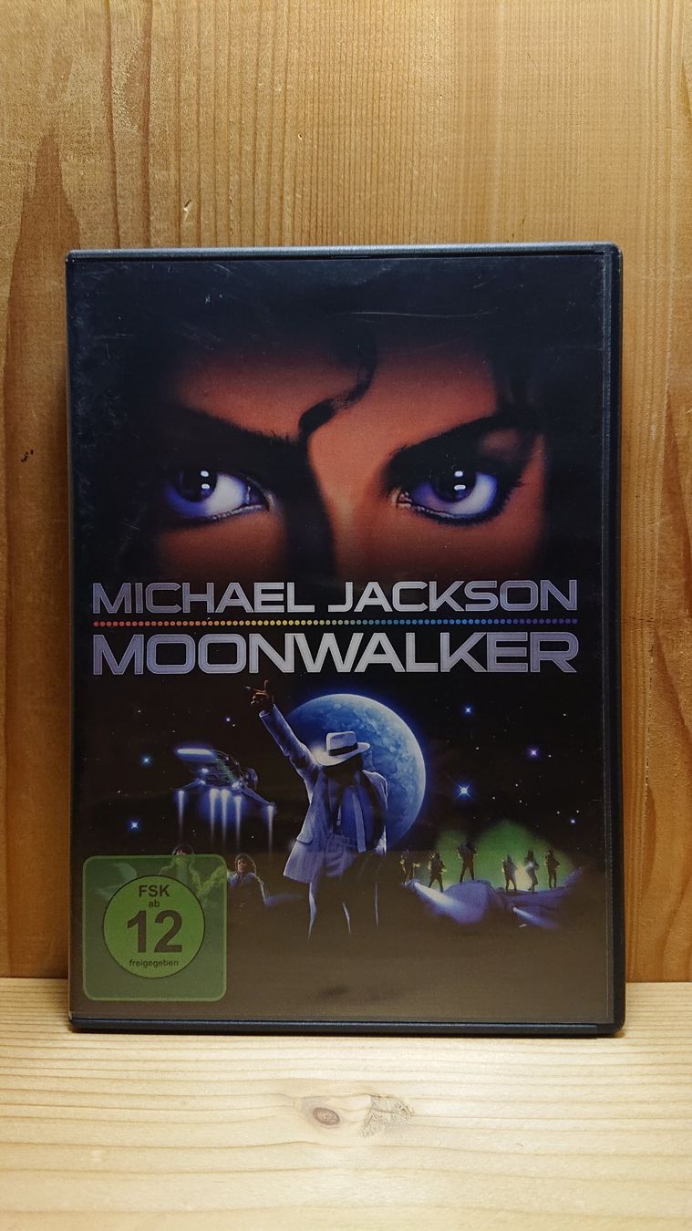 Alle DVDs: MICHAEL JACKSON MOONWALKER DVD – Gebraucht aus Wilderswil von Exebub