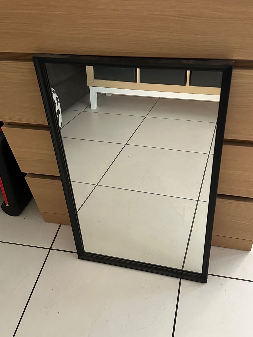 Ikea Specchi: Schwarzer Moderne Spiegel – Usato da Dotzigen venduto da YGMT
