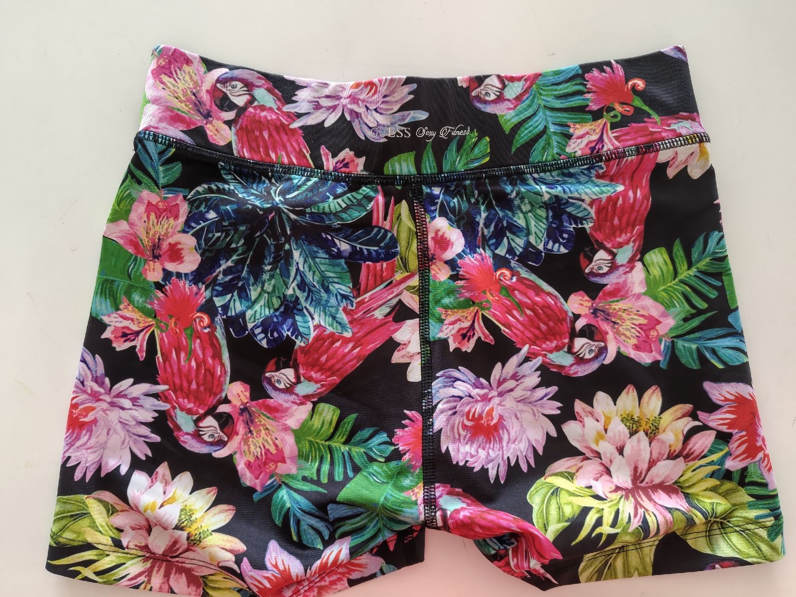 Guess Leggings: Guess Fitness short, S – Neu (gemäss Beschreibung) aus Baden von jcm_9dkf 2