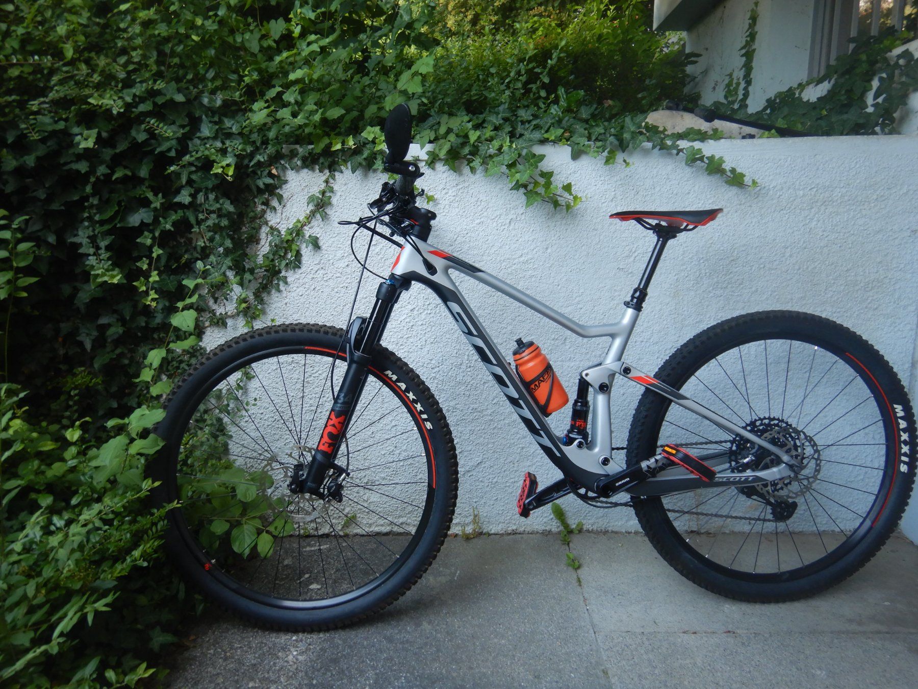 Scott Velos: Scott Spark 930 29 pouces – Gebraucht aus La Neuveville von Faille_237