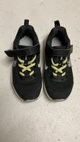 Nike Turnschuhe Kinder schwarz Grösse 31