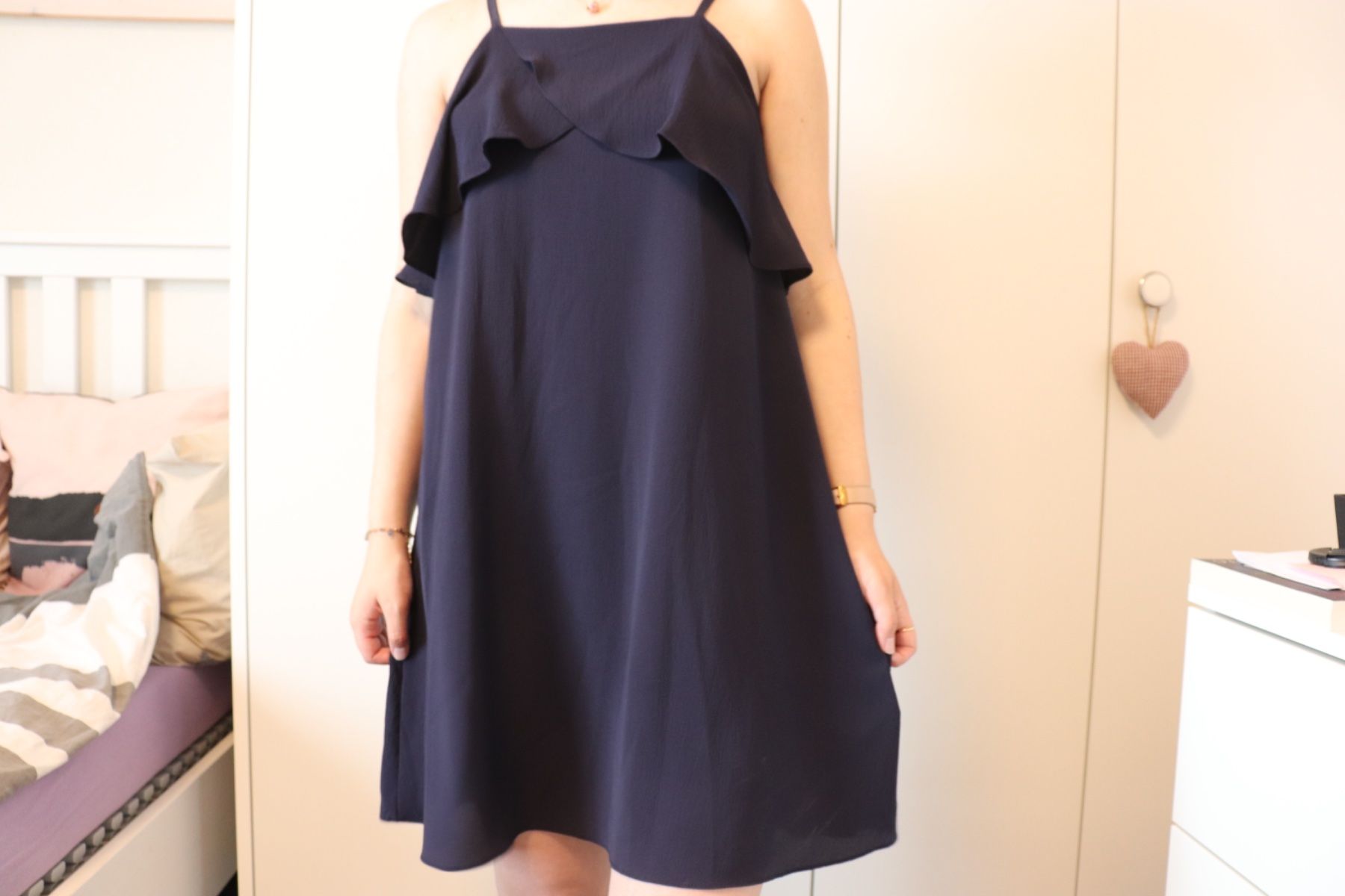 C&A Vestiti: Robe bleu marine C&A – Usato da Essertines-Yverdon venduto da Alice977 4