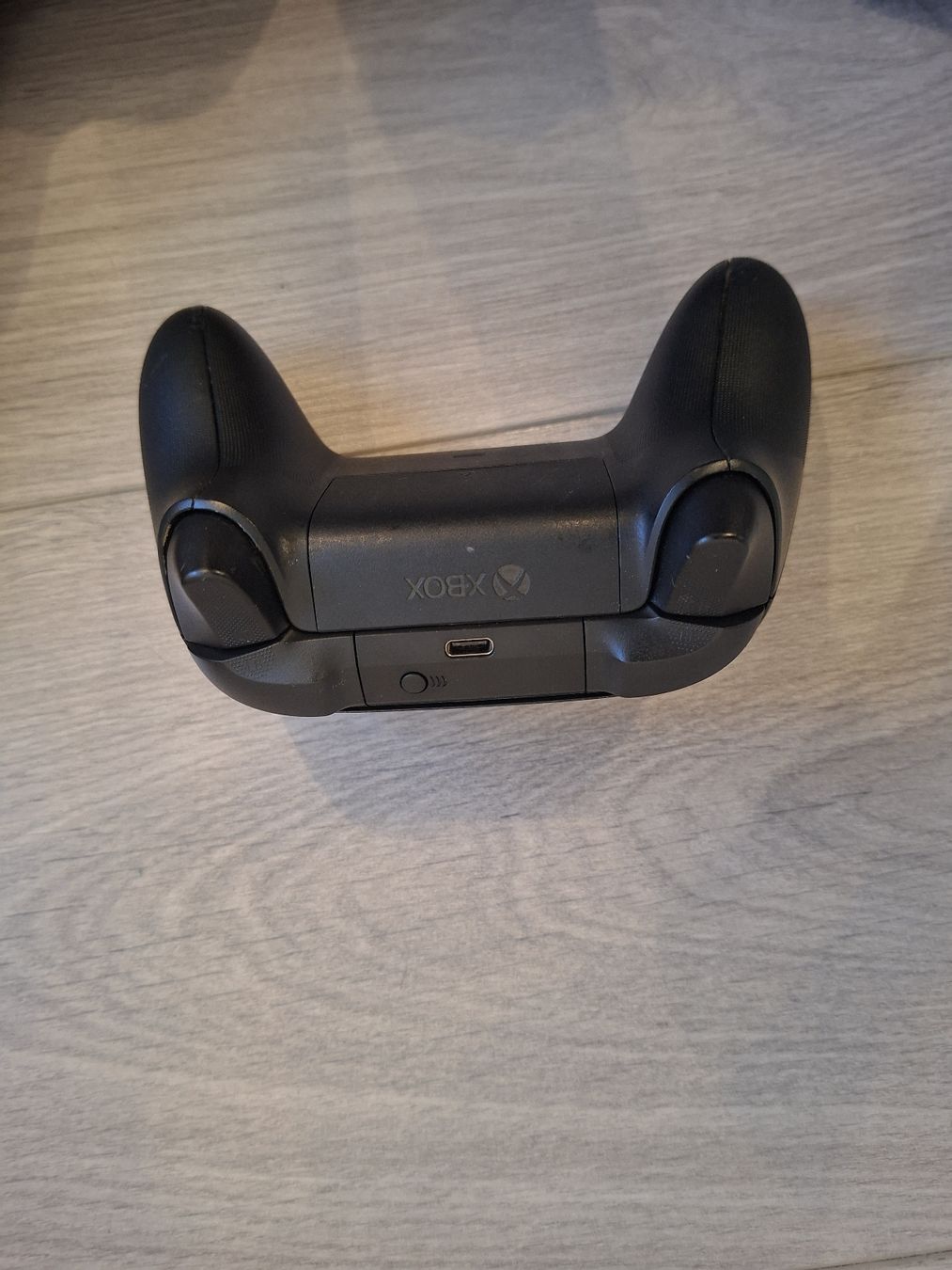 Controller: X Box Wireless Controllet – Gebraucht aus Berikon von shark1972 2