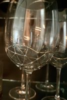 4 Weingläser + 1 Dekanter = 5 Teile Set, Glas Zinn Blei