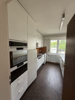 Komplette Küche inkl. Geräte (Ofen, Herd, Kühlschrank)