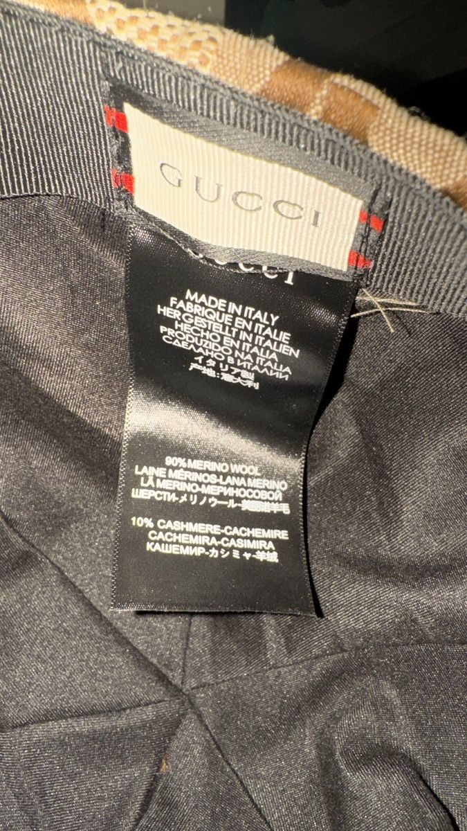 Autres vêtements & accessoires: Gucci 2026 Edition – Neuf avec emballage d'origine à Aarau par da_jov 2