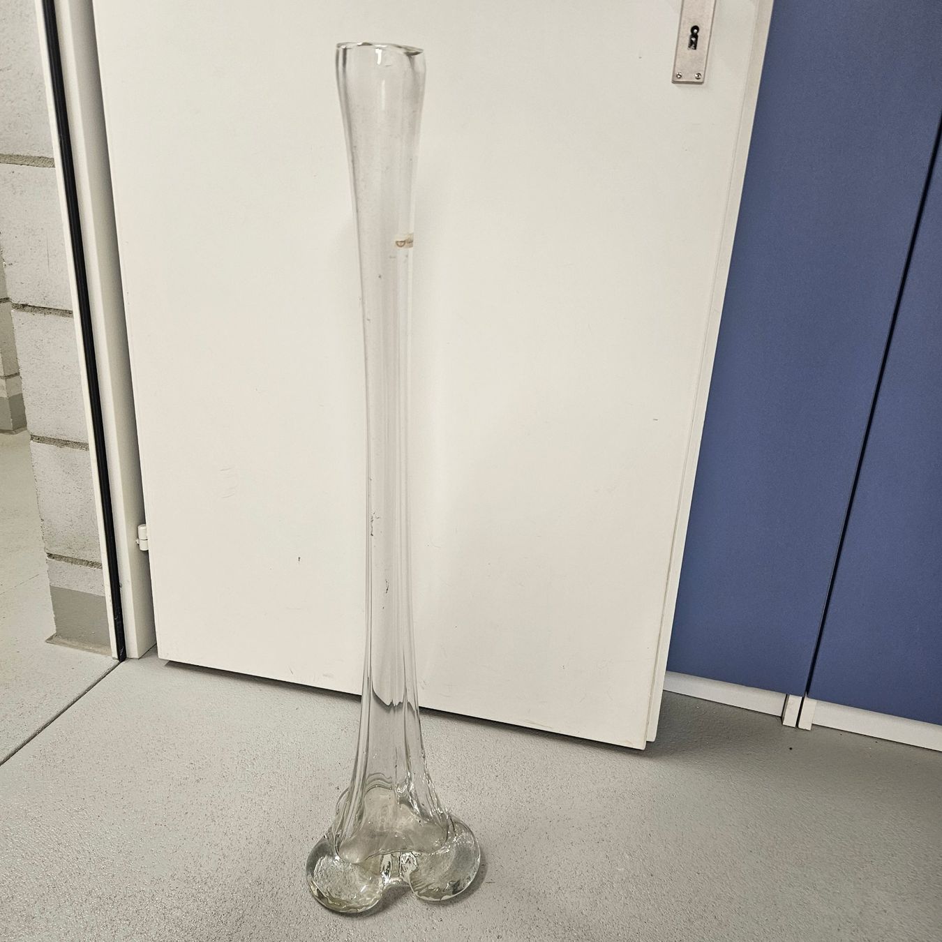 Niederer Vasi & Recipienti: Elefantenfussvase von Robert Niederer – Usato da Belp venduto da Stuwi1
