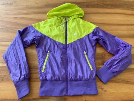 NIKE mega coole Kapuzenjacke violett neongelb Gr. XS
