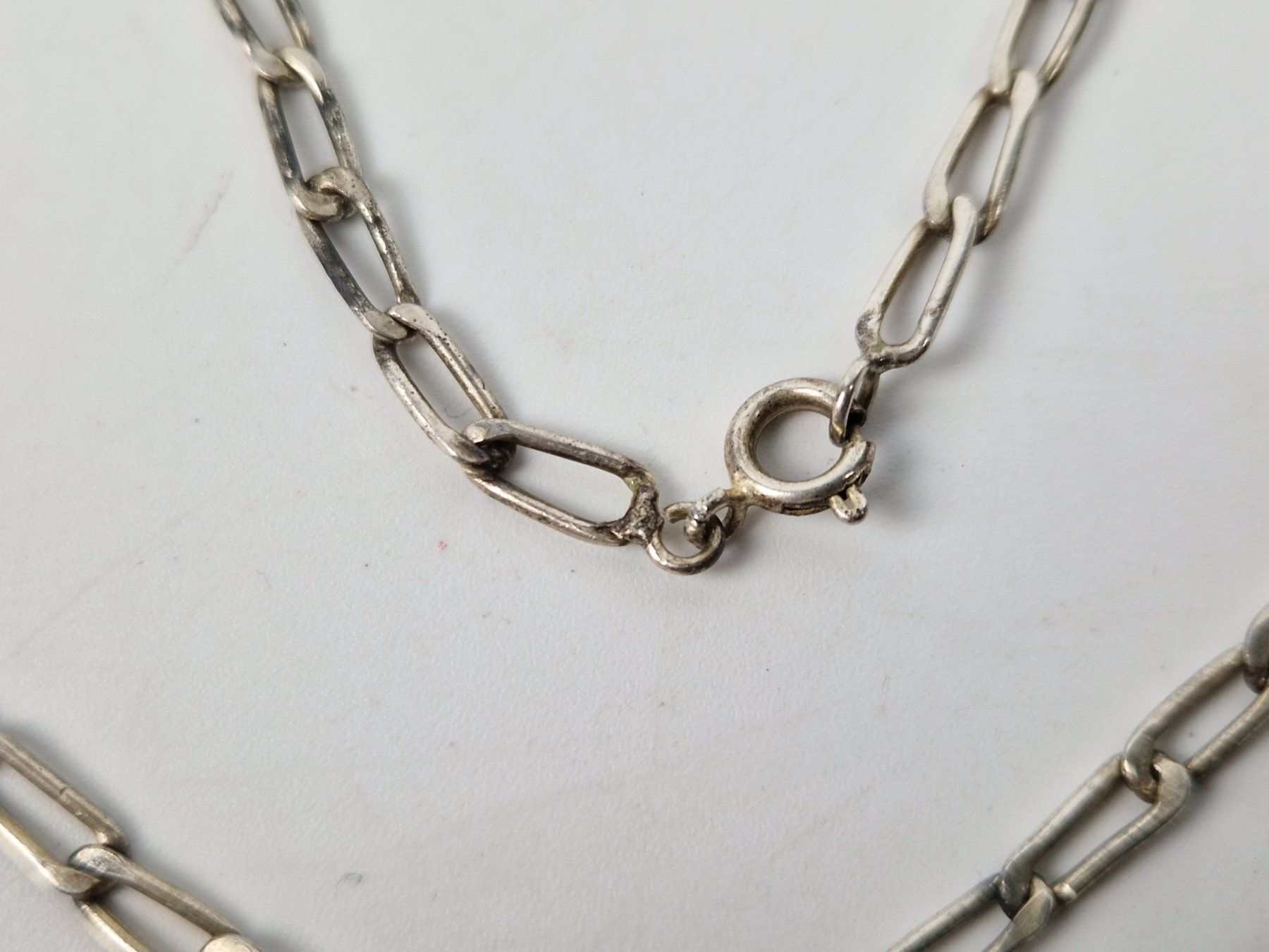 Colliers: Modeschmuck Herzanhänger und Kette – D'occasion à Muhen par Restwert_Muhen 2