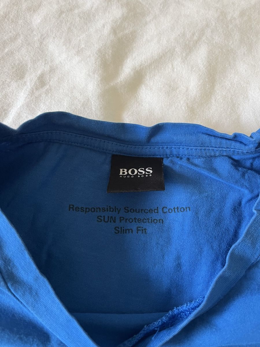 Hugo Boss T-shirt: Blue Hugo Boss T-Shirt – Usato da Lausanne 25 venduto da gio_xg55 3