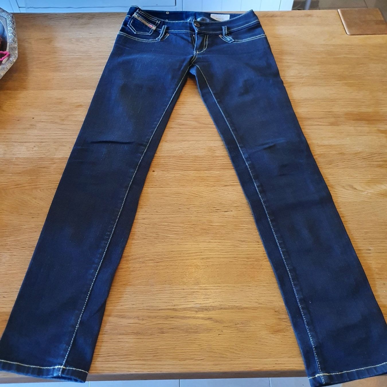 Diesel Pantaloni: Jeans Diesel 24x32 – Nuovo (secondo la descrizione) da Etoy venduto da az2011 2