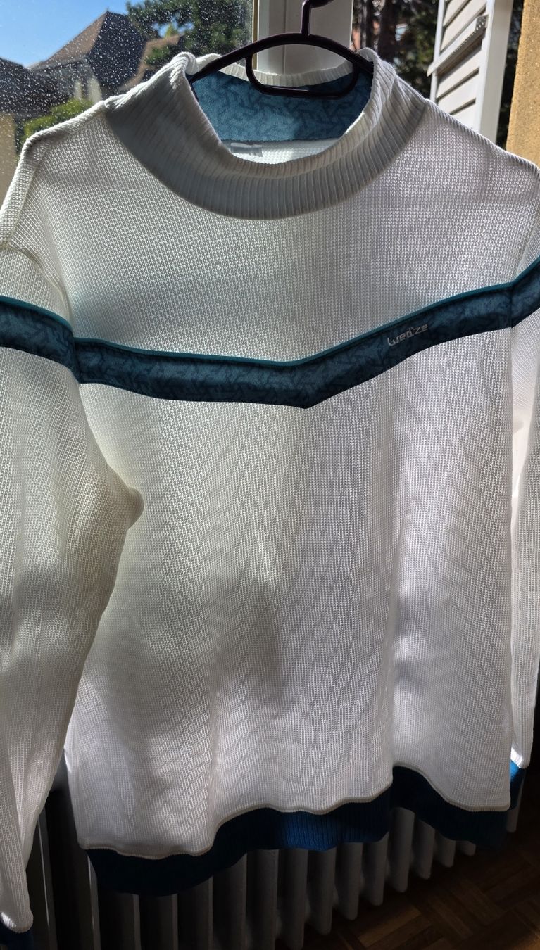 Pullover & Sweatshirts: Pull hiver/Ski XL – Gebraucht aus Yverdon-les-Bains von van_dq65 4