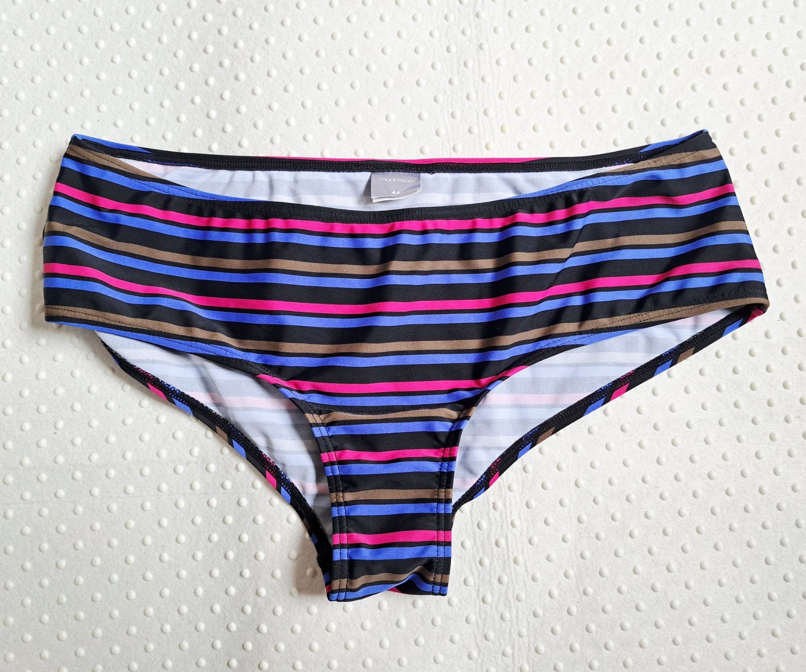 Badekleider & Bikinis: NEU! Elaganter Badeslip Maddison Gr. 44 – Neu und originalverpackt aus Gysenstein von joshuas81