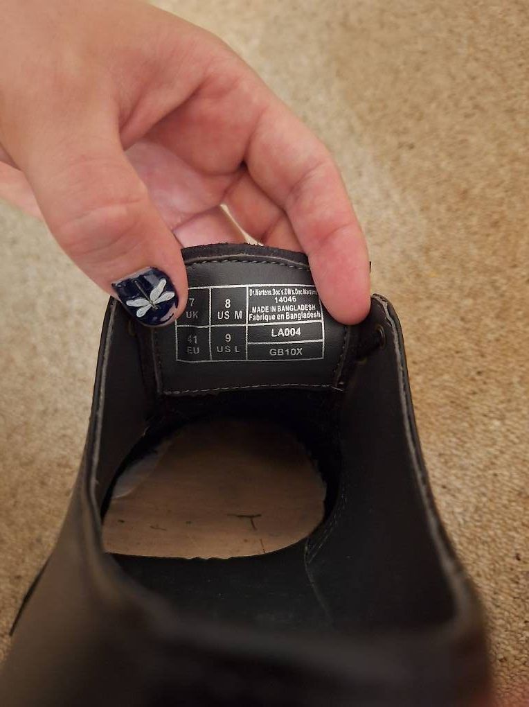 Dr. Martens Chaussures hommes: Doc Martens Vegan Gr. 41 – D'occasion à Zürich par jos_9zp8 4
