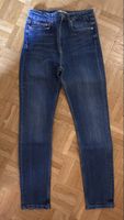 Zara dark wash skinny jeans size 36