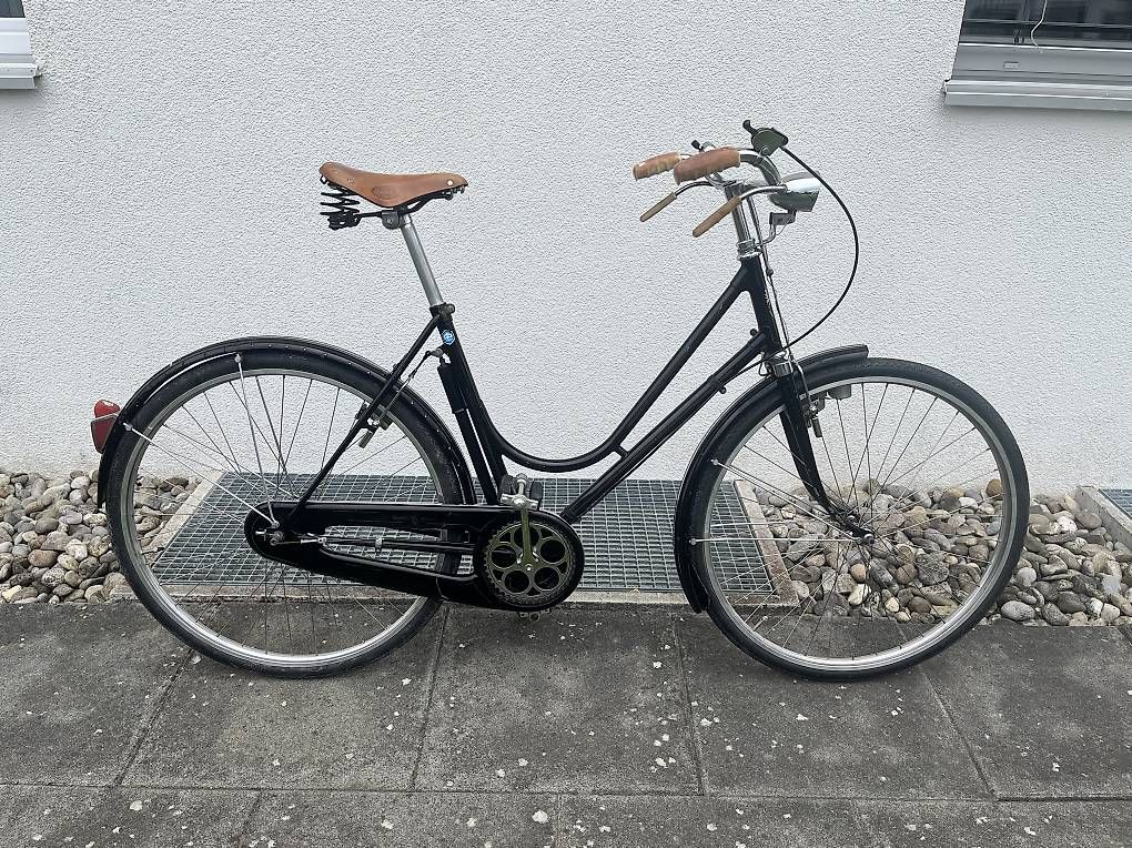 Bianchi Biciclette: Vintage Damenvelo "Bianchi Lusso" – Usato da Obergerlafingen venduto da Hamimx5