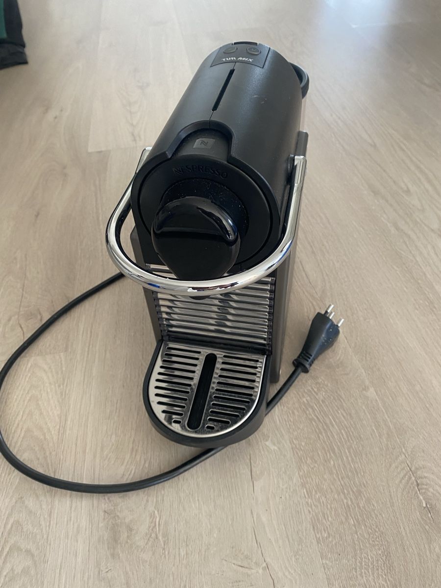 Nespresso Macchine per caffè & Macchine per espresso: Nespresso Maschine – Usato da Berikon venduto da cel_88c6