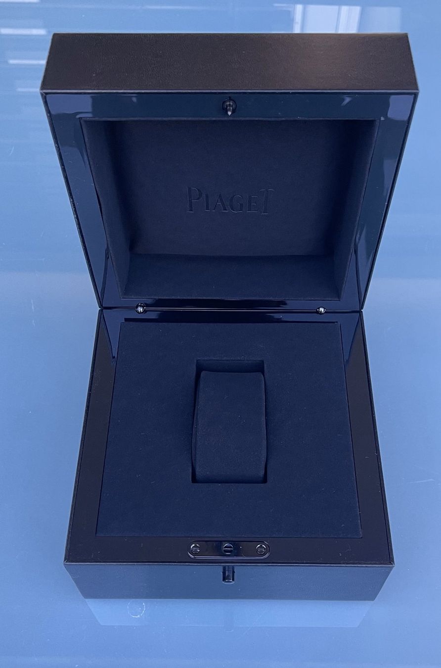 Piaget Uhrenboxen: Piaget Uhrenbox (Original) – Neu und originalverpackt aus Niederwangen BE von  1