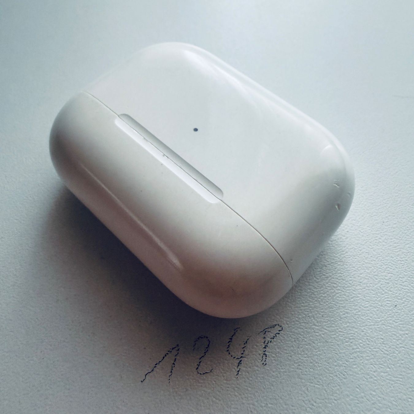 Apple Ladegeräte: Original Apple Ladecase A2190 Wireless für AirPods Pro – Gebraucht aus Basel von MY.AIRPODS.SHOP 5