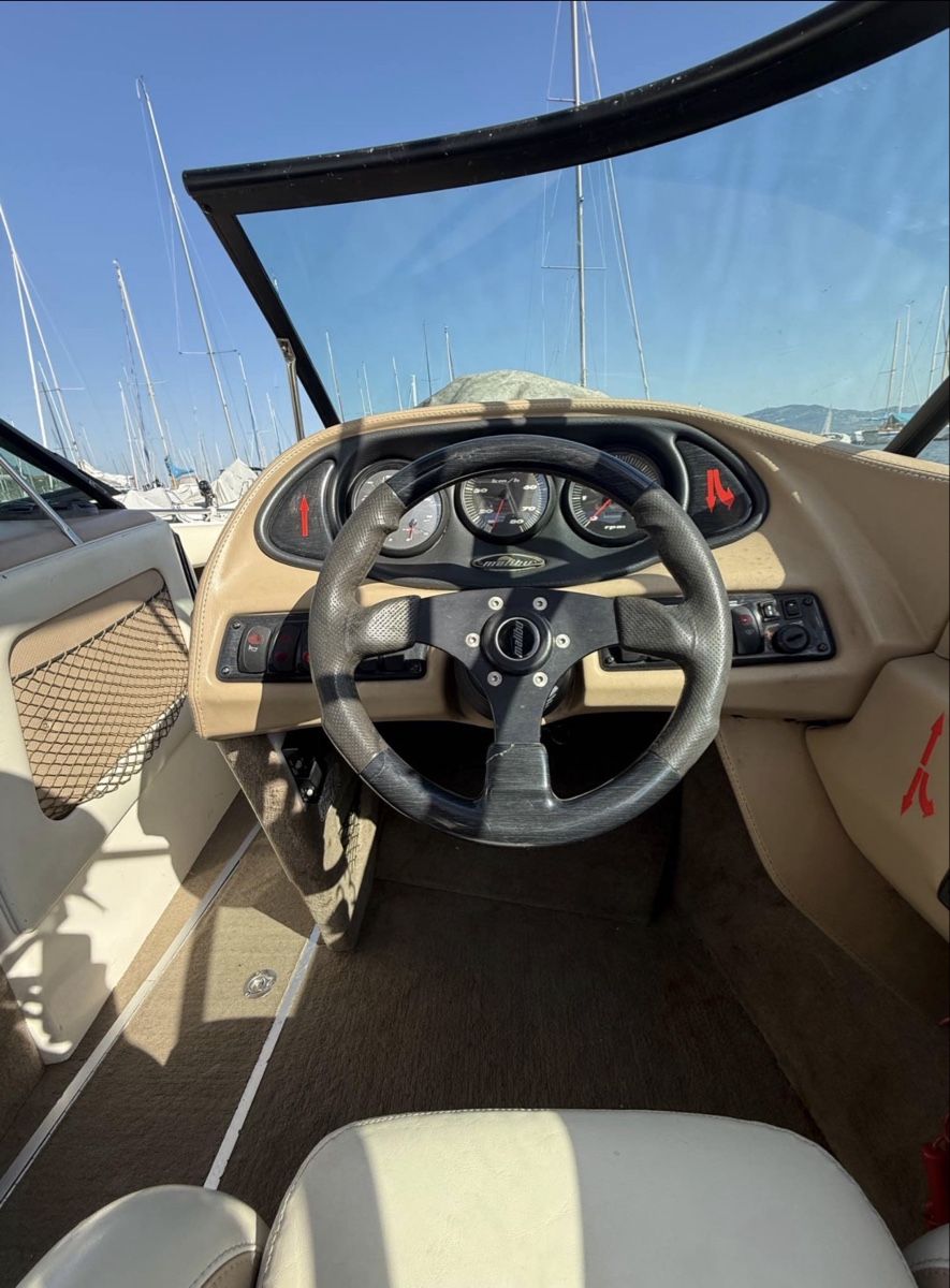 Malibu Bateaux: MALIBU SUNSETTER 23 XTI – D'occasion à Les Evouettes par Robi1Maria 2