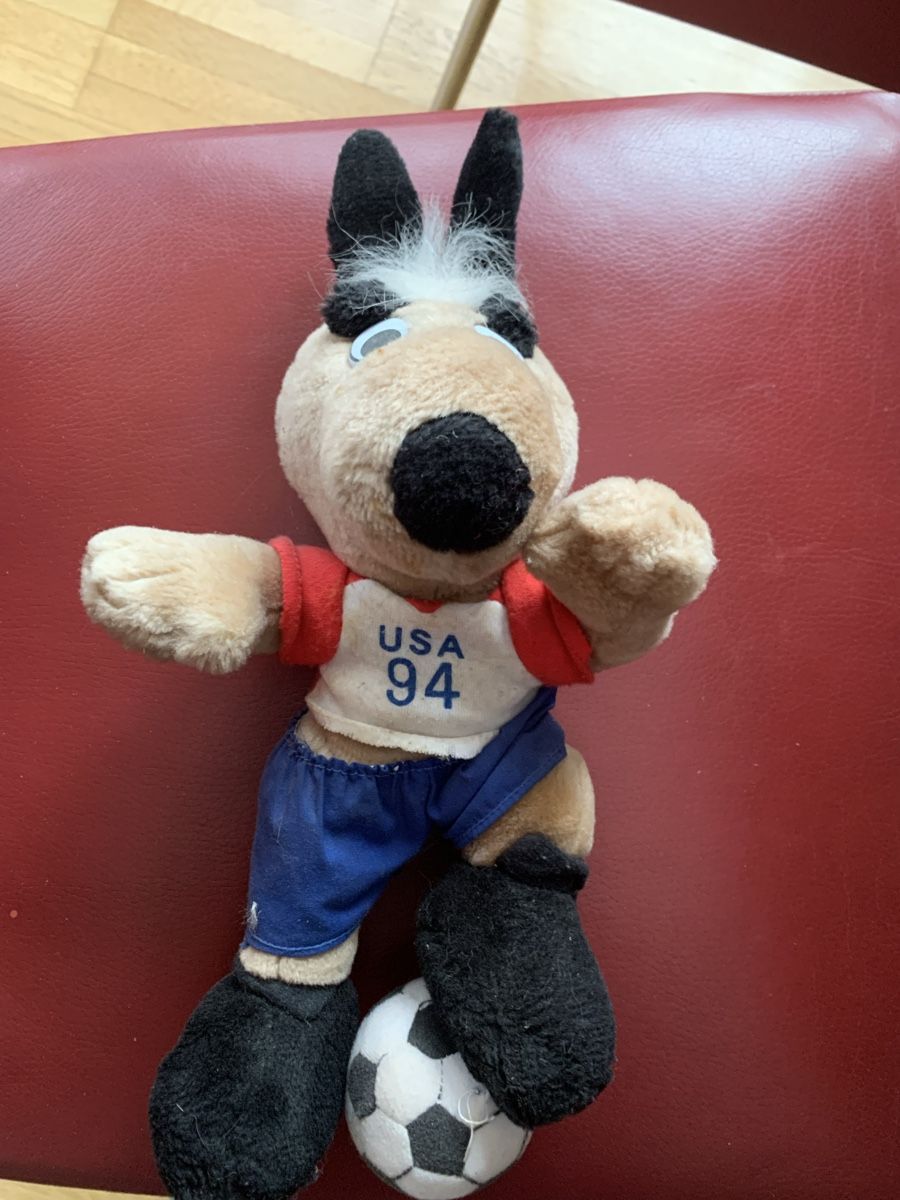 Bambole: Fussball Mascottchen WM 1994 USA – Usato da Widnau venduto da Seppl480