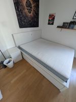 MALM IKEA Bettgestell, hoch, weiss, 160x200 cm Gebraucht. 