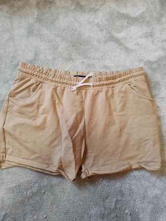 Shorts Maariyah beige elastischer Bund Grösse XL 