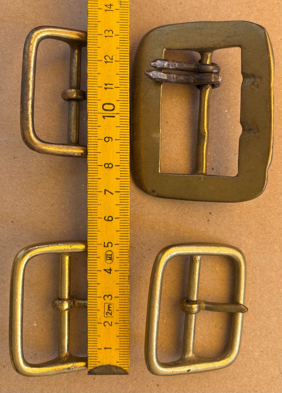 Schweizer Armee Armi bianche: LOT SCHNALLEN – Usato da Ostermundigen venduto da wini63 3