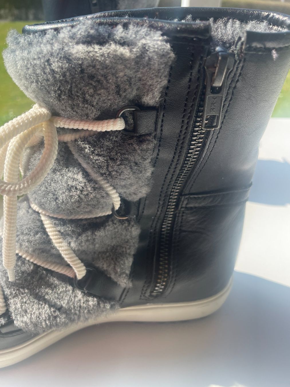 Kandahar Scarpe da donna: Kandahar schwarze Winterstiefel mit Lammfellfutter Gr. 38.5 – Usato da Rüschlikon venduto da Jumeli 2