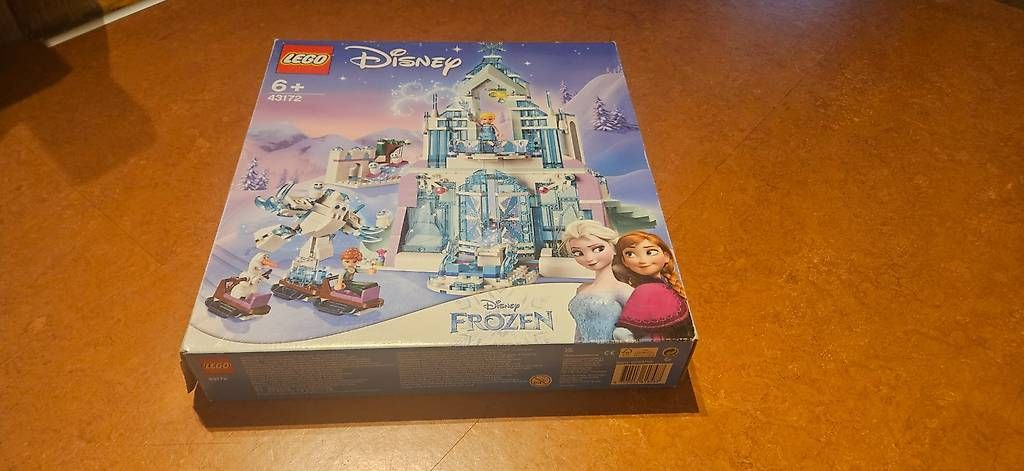 Spielzeuge: Lego 43172-Elsas magischer Eispalast – Gebraucht aus Oberbalm von Drake60 8