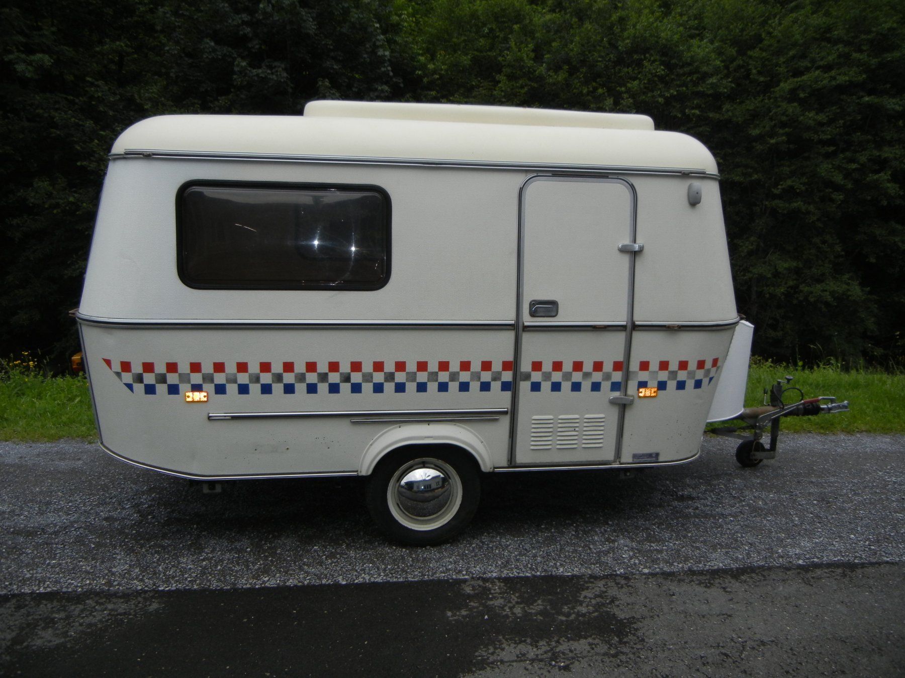 Camping Fahrzeuge: Wohnanhänger – Gebraucht aus Engi von Sand456