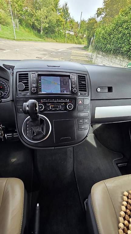 Autos: VW T5.2 Multivan Highline – D'occasion à Zürich par blacardi 4