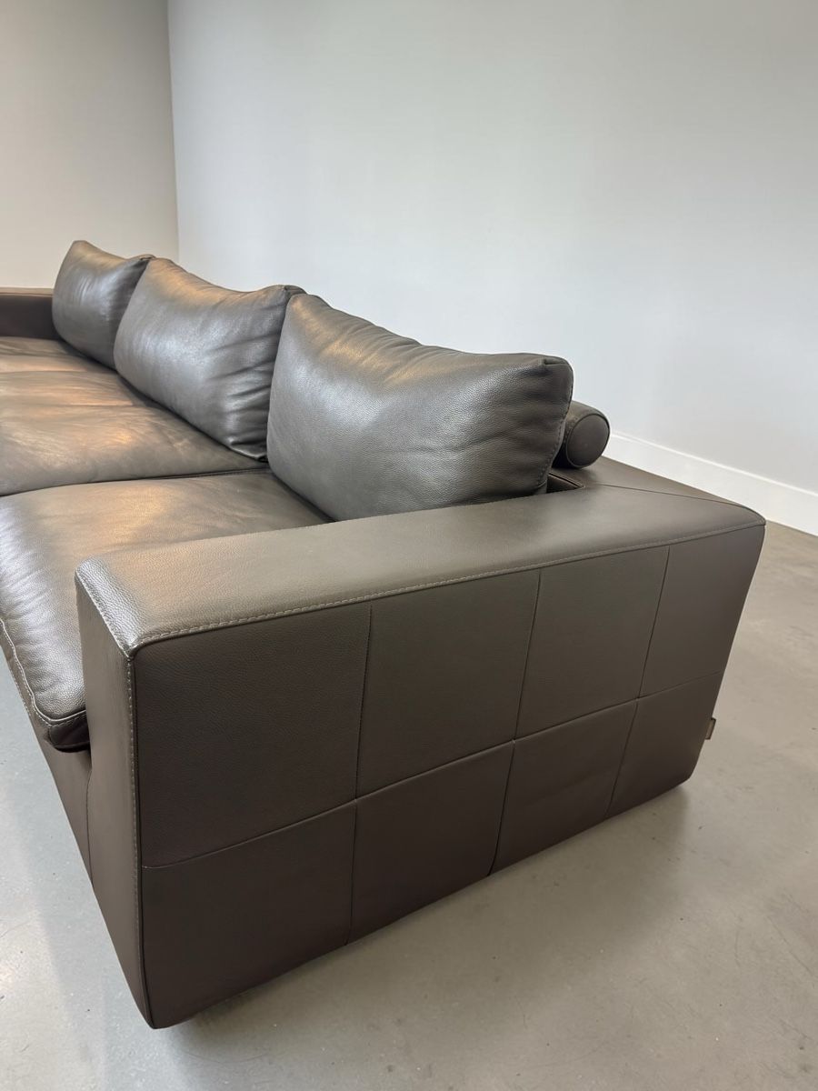 Sofas: FLY Modulares Ecksofa, Schwarz Nubukleder – Gebraucht aus Bachenbülach von Sofalab.swiss 5